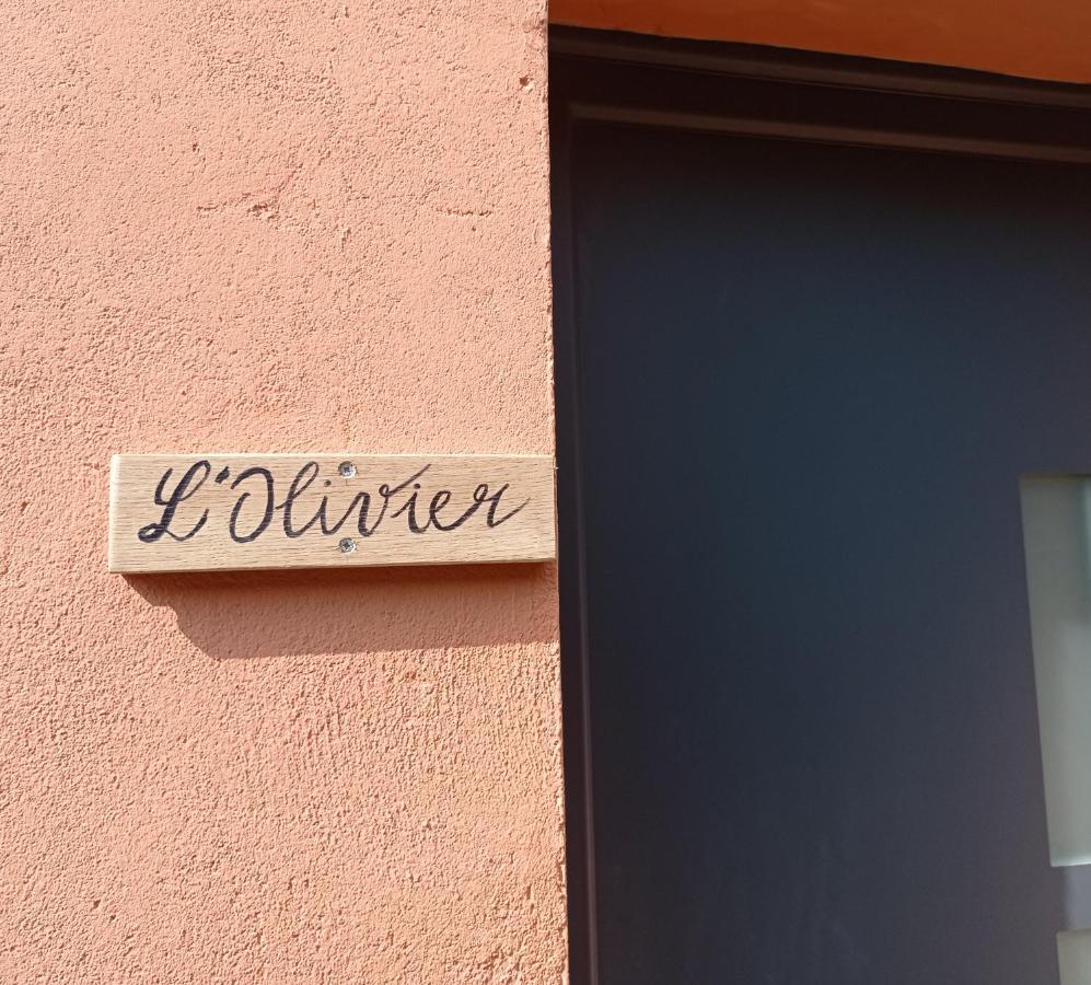 T3 L'olivier & Jardin 1 A 4 Pers A Terra Apartment