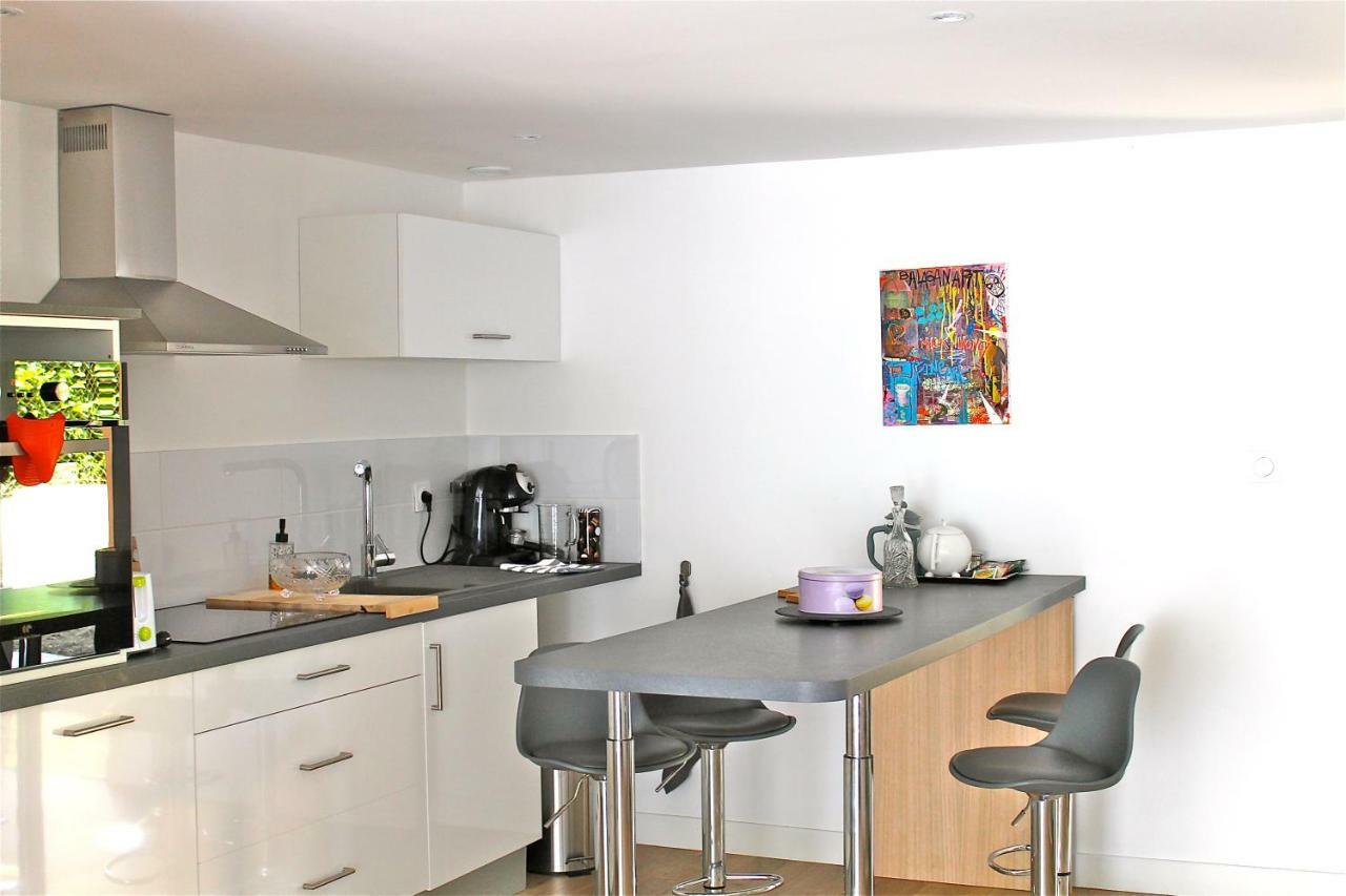 T3 L'olivier & Jardin 1 A 4 Pers A Terra Apartment